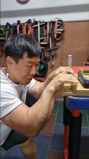 how to arm wrestling machine | Alexandre lee machine training