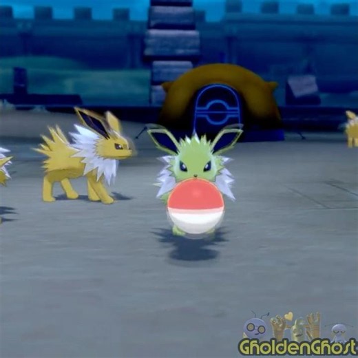 Good Catch, Jolteon!⚡ #pokemon #jolteon #eeveelution #shinypokemon #pokemonswordshield #eevee