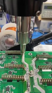 1.6M views · 1.8K reactions | The right way to use a solder braid. #fyp #fypシ゚ #PCB #repair #laptoprepair | Tech Biz DB SDN BHD | Facebook