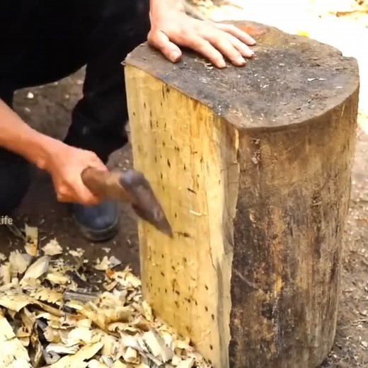 Master knife skills for bushcraft: carving, whittling, and cutting techniques that improve safety and survival efficiency. #BushcraftKnives #KnifeSkills #SurvivalTechniques | KLife | Facebook