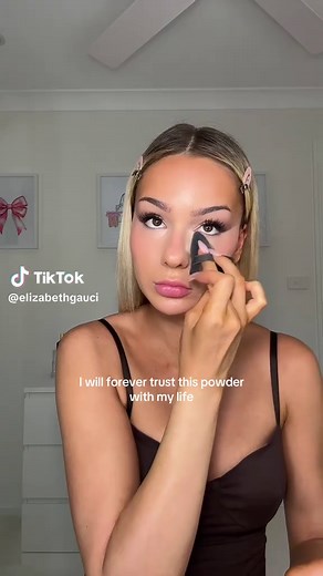 Huda Beauty Pound Cake Powder Review