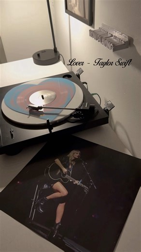 ♪ lover - taylor swift ♪ #vinyl #music #nowplaying #taylorswift #valentinesday @Taylor Swift @Taylor Nation