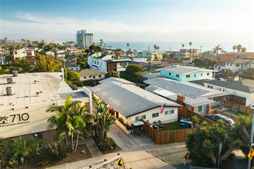 4980-82 La Jolla Blvd, San Diego, CA 92109 - North Pacific Beach Duplex | LoopNet