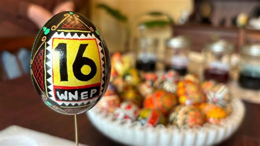 Teaching the ancient Ukrainian art of Pysanky