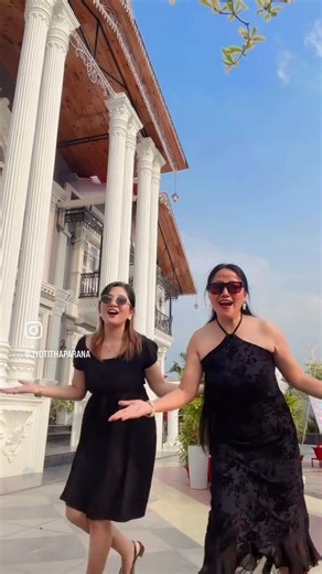 Pyar pyar karte karte #love #youtubeshorts #dance #shorts #shortvideo @jyotithaparana