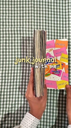 JUNK JOURNAL 🥨🥨🥨 With Me #junkjournal #art