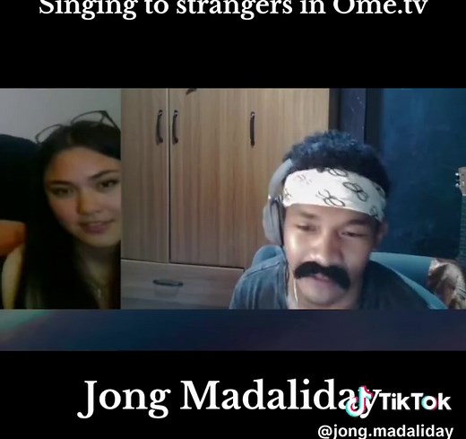 Singing to Strangers in Ome.tv ft. Jong Madaliday