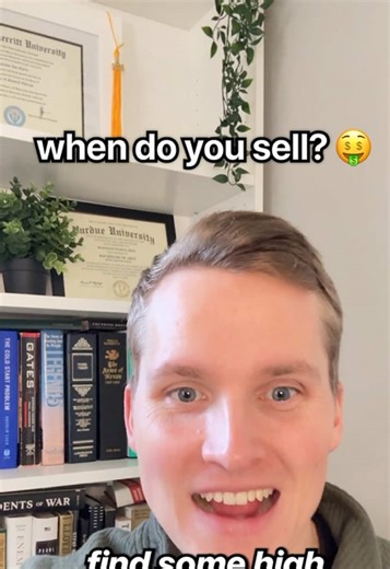 When to Sell a Stock After Insider Buying: A Guide