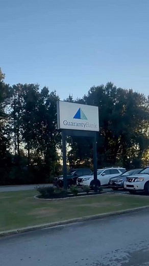 Thank you, Saltillo! We are so grateful for everyone who came out to connect, network, and support our local business community. #CommunityFirst #myGBT #SaltilloMS | Guaranty Bank & Trust Company