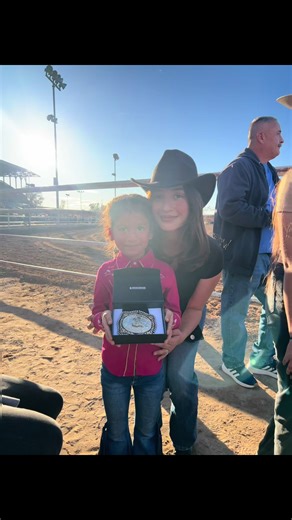 So proud of this cowgirl/rodeo princess/mutton buster !!! 2026 Yuma Silver Spur Mutton Bustin’ Champion 🐑 🤠 #fyp #viral #explore #rodeo #rodeolife