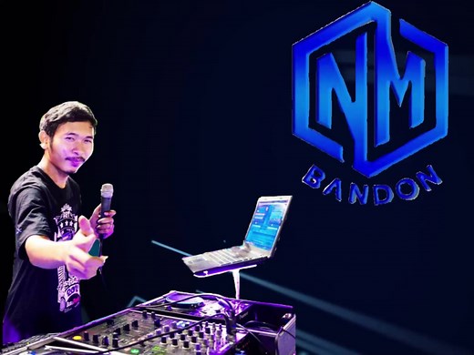 เอ็นเอ็ม บ้านดอน สุราษฎร์ธานี มอเตอร์ไซค์ไฟฟ้า #เอ็นเอ็มบ้านดอนสุราฎร์ธานี #มอเตอร์ไซค์ไฟฟ้า #ดีเจอ๊อฟเจ้าเก่า #ดีเจอ๊อฟแอบจิต