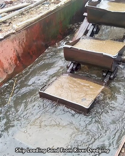 15K views · 13 reactions | Ship Loading Sand From River Dredging #SandMining #HeavyMachinery #ShipLoading #RiverWork #IndustrialProcess | lamaestramiel | Facebook