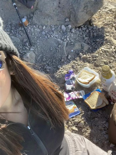 Videos de Sintia🕷♥️ (@sintiavelas) con “sonido original - telegram @pooor”