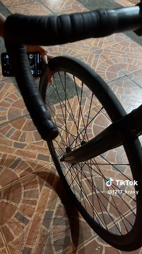 Aero saddle @F217_JIEM #fixedgear #fixedgearphilippines #fyp #f #foryou #foryoupage #trend #trending #f217 #4217 #crfixedgear