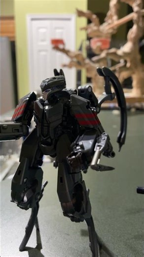 They have never seen their reflection (part 2) #transformers #funny #godzilla ￼