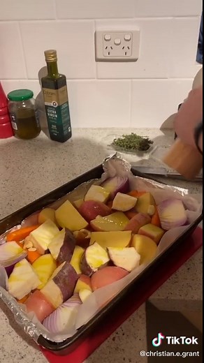 Easy Australian Chicken Recipe by Nat's What I Reckon