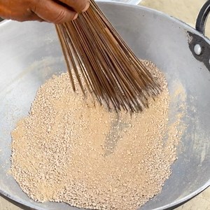 মান কচুর গুঁড়া #reelschallenge #village #shortsreels #reelschallengereelschallengereelschallengereelschallenge #viralchallenge | Champa kitchen with village food