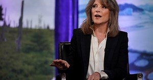 Meet Marianne Williamson, Democratic Presidential Candidate
