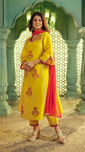 ᴊᴇ፝֟ɴɴʏ ✘ 𝙊𝘽𝙎𝙀𝙎𝙎ED♡ | @jenniferwinget1 a dreamy diva, weaving magic on screen, a captivating combination of style, substance, and charisma, forever etched in our... | Instagram