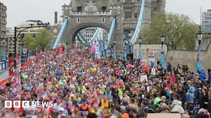 London Marathon: Thousands take part in biggest race