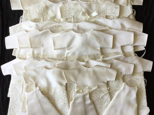 These Charities Make Beautiful Clothes For Stillborn Babies