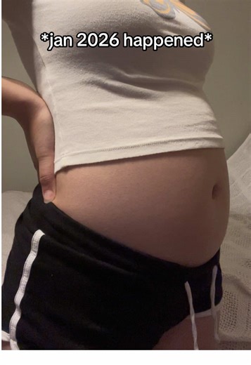 the end of year weight is so bad #foodbaby #weightgain #bigbelly #fyp #weightgainjourney