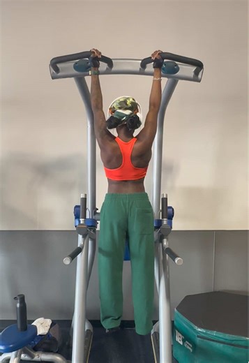 Improving Chin-Up Form: Techniques for Gym Success