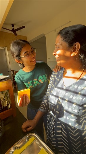 Easy Homemade Cheese Slice 🤤😍 #food #cheese #foodie #shorts #ytshorts #recipe #yt