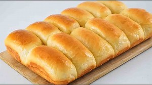 Easy No-Knead Fluffy Milk Bread Recipe