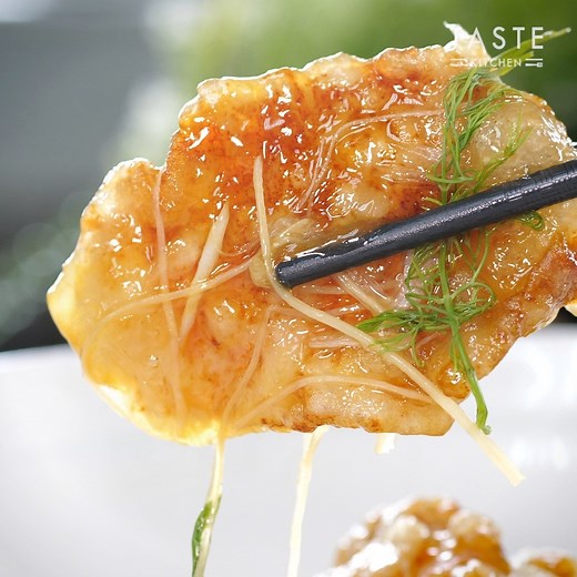 1K reactions · 478 shares | Crispy sweet and sour pork slices ＃MasterChef ＃TasteKitchen | Taste Kitchen | Facebook