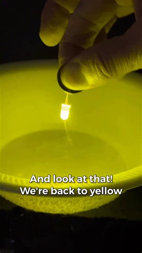 I put a yellow LED into liquid nitrogen… and it turned green ❄️💡 When I warmed it back up with my fingers, it returned to yellow. Nothing magical—just solid-state physics. Cooling the semiconductor increases its band gap, which means the LED emits higher-energy (shorter-wavelength) light. As it warms, the band gap shrinks and the color shifts back. This clip comes from a recent YouTube livestream, where I explored how Liquid Nitrogen affects everyday materials in surprising ways. If you like sc
