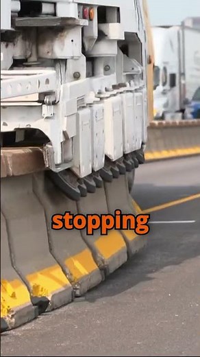 Traffic lanes shifting technology :Zipper Truck 🚧 | Traffic Barrier Shifting Tech