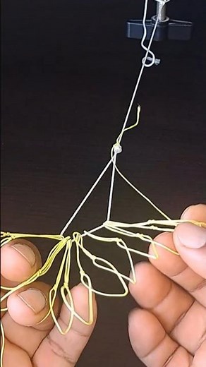 Here's how to start weaving a cast net, step by step and without mistakes.