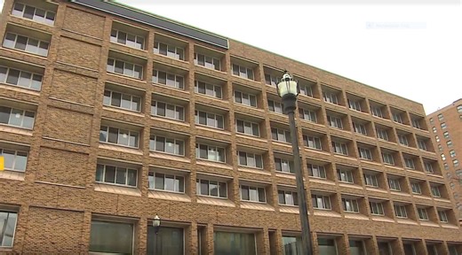Downtown Winnipeg building being converted into transitional housing