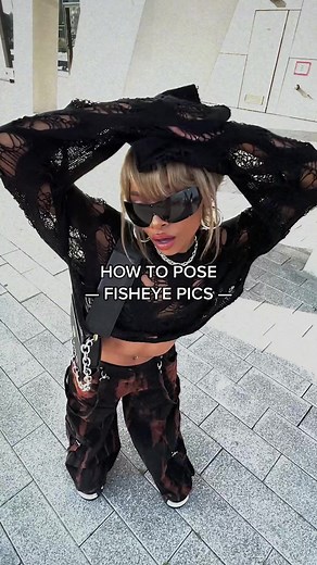 Mastering Posing Tips and Angles for Captivating Fisheye Lens Photos