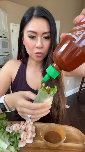 How to make Vietnamese Shrimp Spring Rolls for lunch #vietnamesefood #springrolls #asmreating #learnontiktok #tiktokpartner