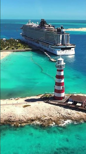 MSC Seashore docked in Paradise 🏝️💦 #mscseashore #msccruises #cruiseship #cruiselife #mscoceancay