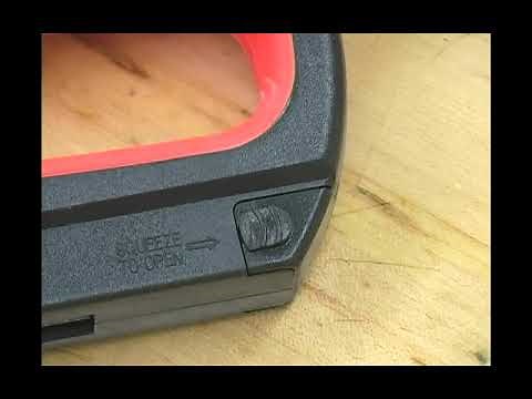 How to Load Staples into an Electric Stapler