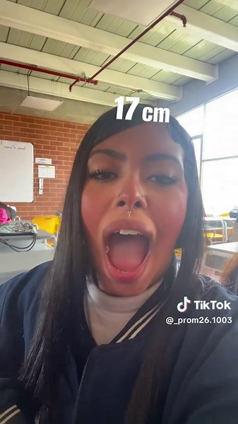 Humor en el Prom: Risas y Momentos Divertidos