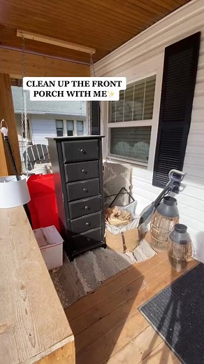 Clean the front porch with me ✨😊 #springcleaning #springvibes #deepclean #declutter #patioseason #patiomakeover | Minka lu