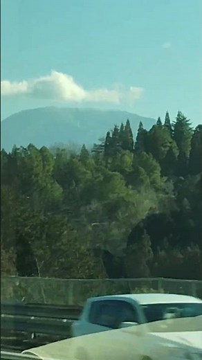 懐旧、舟木一夫さん「いつでも青春」。中央アルプスと恵那山（日本百名山）が見えますよ～。1963年版青い山脈（吉永小百合さん主演）は彦根城周辺でロケ、1949年版（原節子さん主演）はここ恵那山でした。
