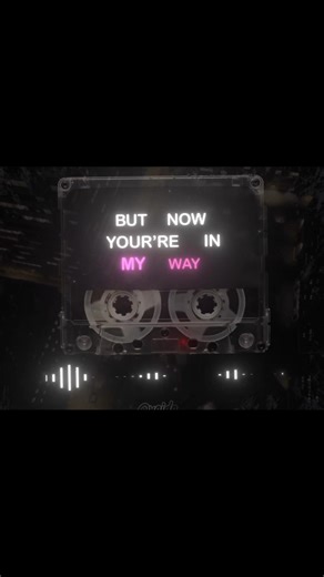 Carly Rae Jepsen – Call Me Maybe