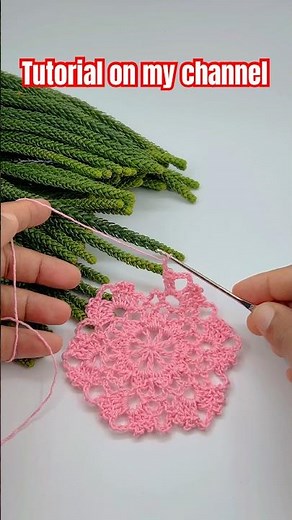 Beautiful crochet doily pattern, video tutorial is now live on my channel!