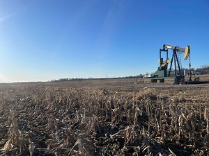 Large-scale solar farm sparks some concern over land use, traffic in Calhoun County