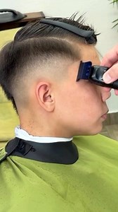 Fade mohawk tutorial!!! #rels #vod #foto #teks #fyp #fbpro #nofripangkas #fbreelsfypシ゚viralシfbreelsfypシ゚viralシ | Nofriadi Nofri