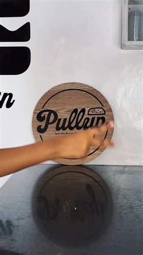 Discover Pull Up Burger: 24/7 Fast Food Service