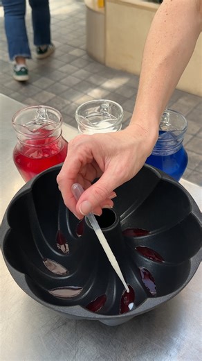 35K views · 126 reactions | Fourth of July Jello Cake! Sweet, wiggly, and perfectly patriotic  #fblifestyle | Chefclub Network | Facebook