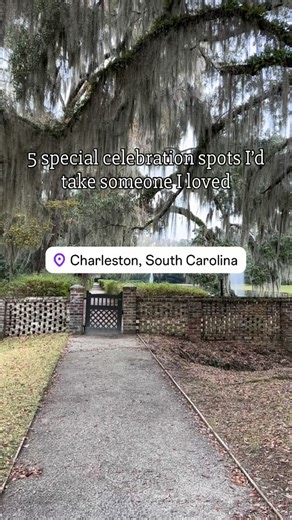 Yesterday we had our annual brokerage, holiday party. We toured Middleton Place and ate lunch in their restaurant. What a treat! Thanks so much @thepulsecharleston and @middletonplacerestaurant. Here are 5 options in case you want to celebrate something special this holiday season: 1. Middleton Place Candlelight Tours & Restaurant Historic house museum and formal gardens lit after dark. It’s different because you can walk 18th-century grounds without crowds, and the lighting changes how the enti