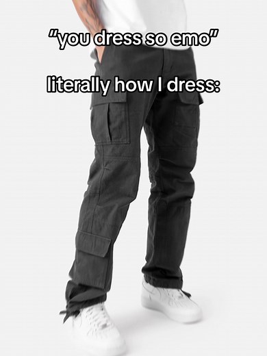 Understanding the Difference Between Scene and Emo Styles