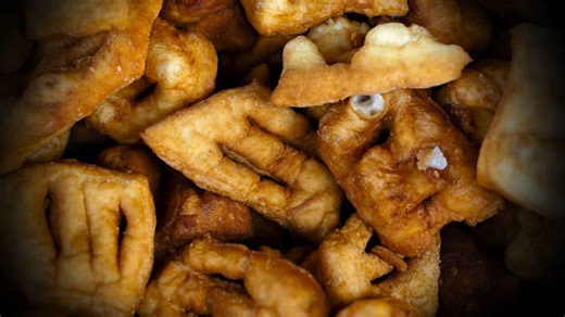 Why bannock is a staple of Indigenous cuisine